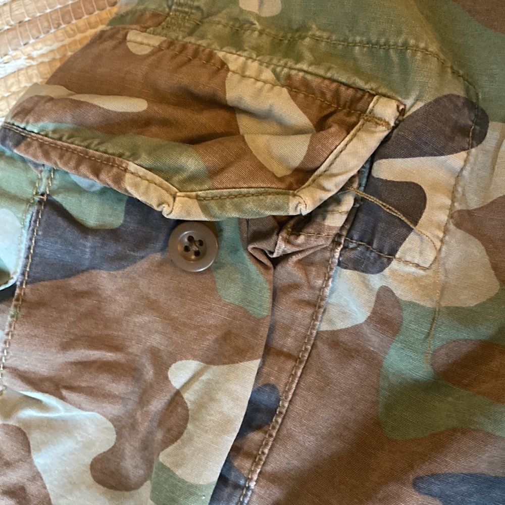 EUC RL Polo cargo shorts in camouflage size 29 - Picture 5 of 5